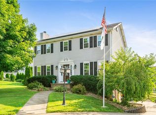 123 Maple Glen Dr, Harmony, PA 16037