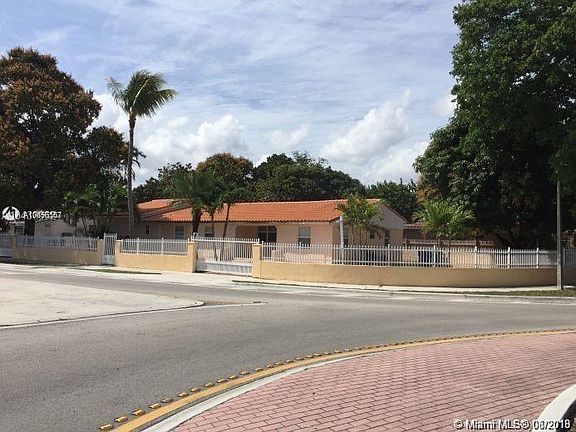 4th image of 100 Tamiami Blvd