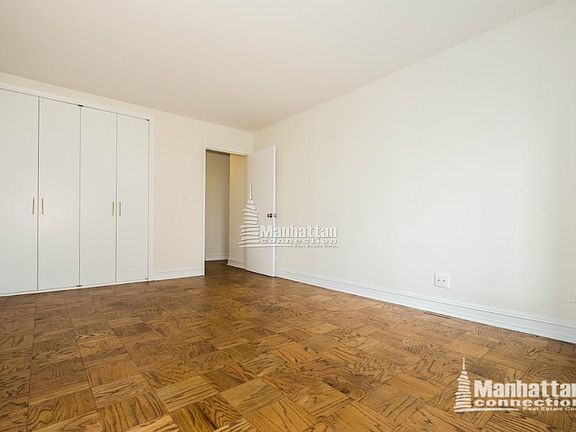 4th image of 400 E 71st St APT 21K
