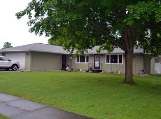 210 E High St, Kendallville, IN