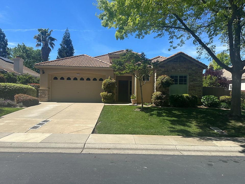 1st image of 2064 Ranch Bluff Way