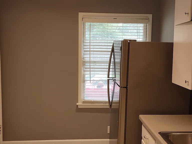 2815 E 36th Pl — Photo 15
