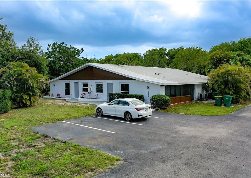 2660 Lakeview Dr, Naples, FL 34112 Zillow