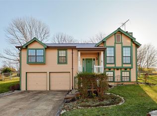 704 Williams Dr, Eureka, MO