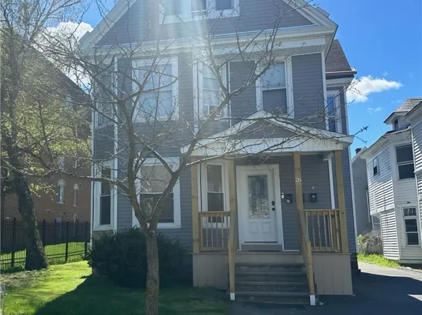 26 Faxton St, Utica, NY 13502