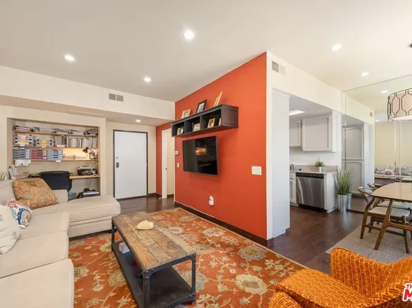 17914 Magnolia Blvd Unit 317, Encino, CA 91316