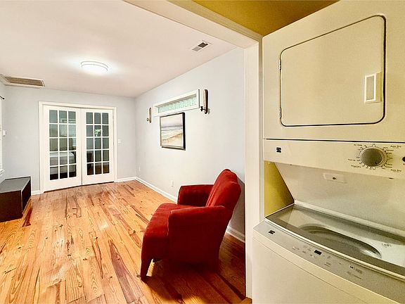 524 W Carolina- A _10202025