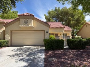 9028 Starmount Dr, Las Vegas, NV 89134