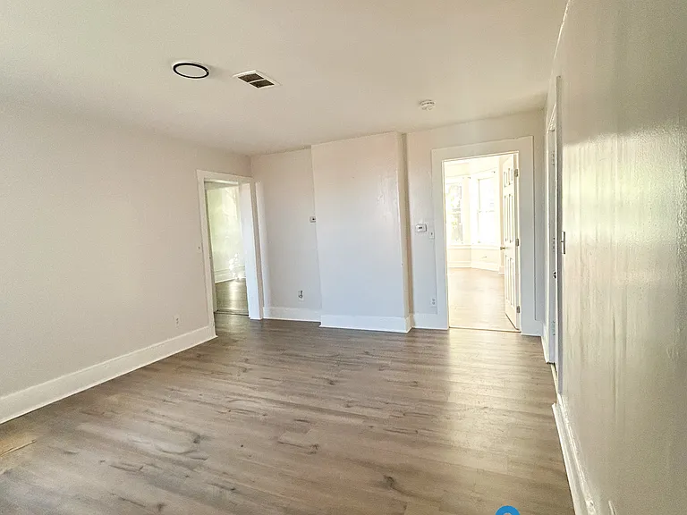 11 Worcester Pl — Photo 5