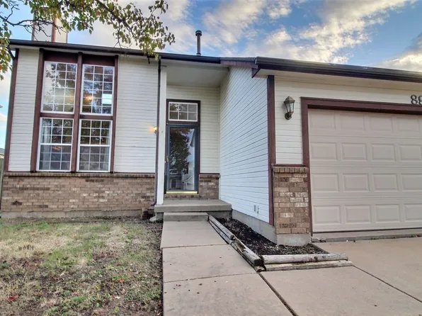8907 E Cessna St, Wichita, KS 67210