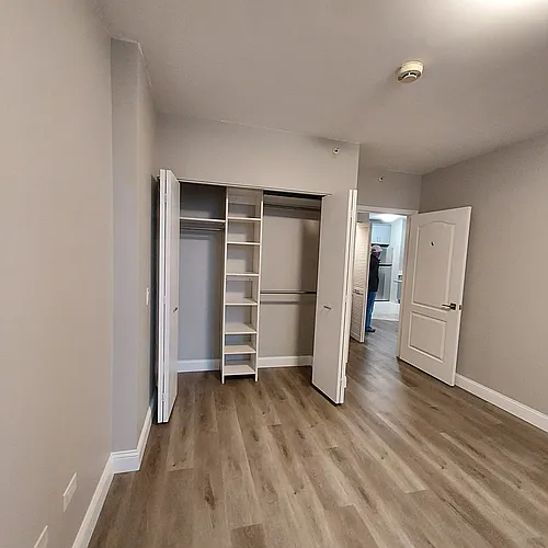 125 S Jefferson St #803 Photo 1