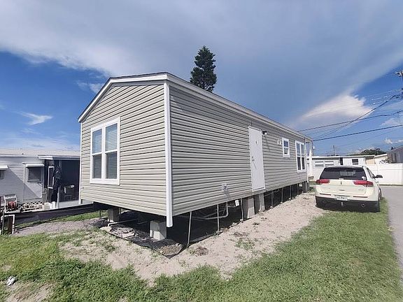 2nd image of 7499 46th Ave N