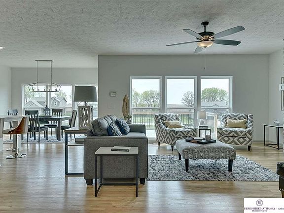 4th image of 5011 Clearwater Dr