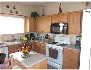 2nd image of 7422 Clarita Cavern St