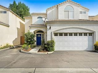 17755 Merridy St, Northridge, CA 91325