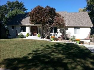 4385 SW Breezy Point Ln, Lees Summit, MO 64082
