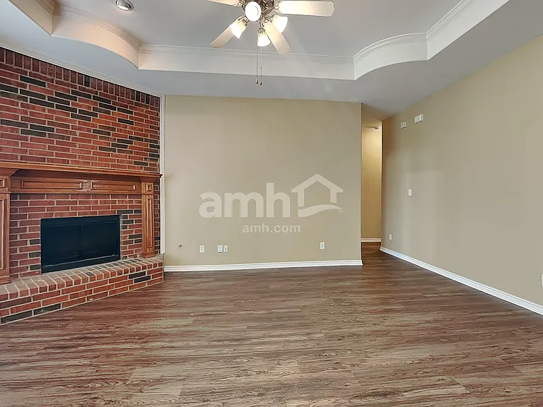 1325 Tanglevine Ln — Photo 6