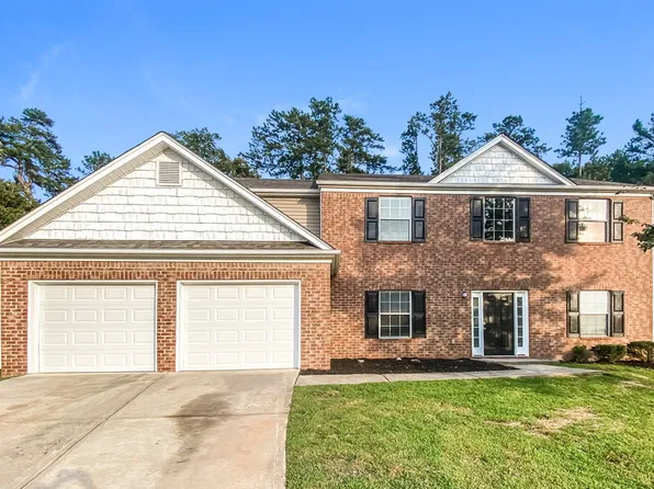 6433 Polar Fox Ct, Riverdale, GA 30296