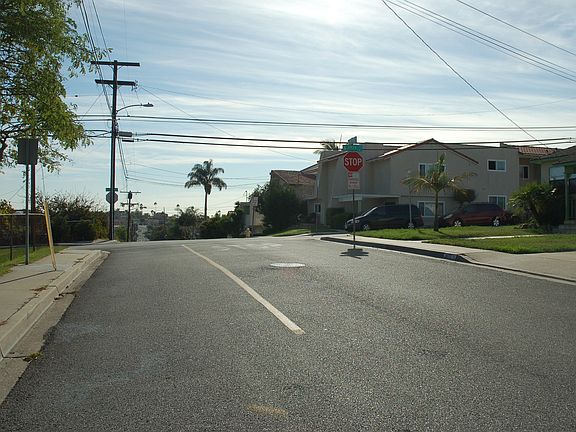 5th image of 1921 Speyer Ln