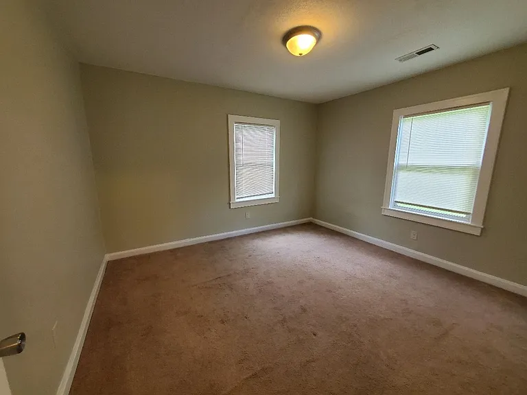 1634 Peartree Rd — Photo 8
