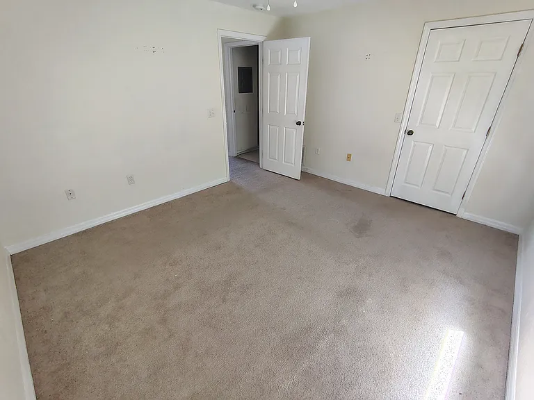 7127 Congress St #203 — Photo 4