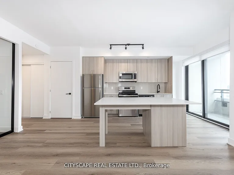 758 Dovercourt Rd W #805 — Photo 8