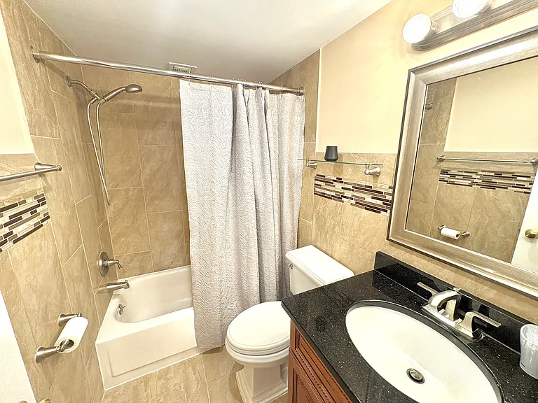 3101 S Manchester St #806 — Photo 3