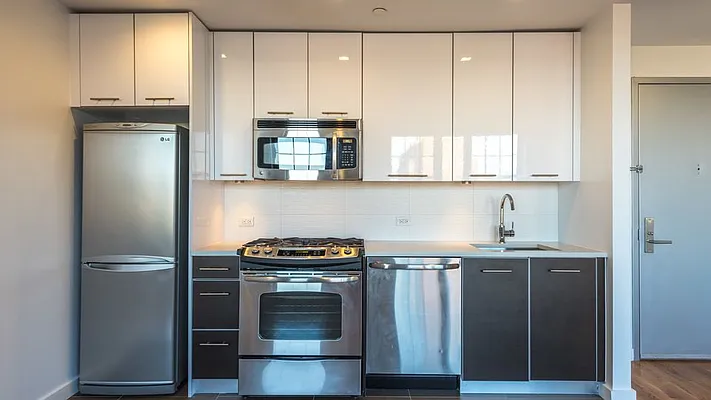 Rented by Nooklyn NYC LLC | media 73