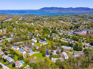 25 Brewster Rd, Cornwall, NY 12518