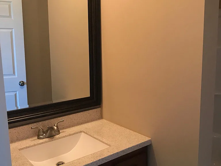 108 Skyview Dr — Photo 7