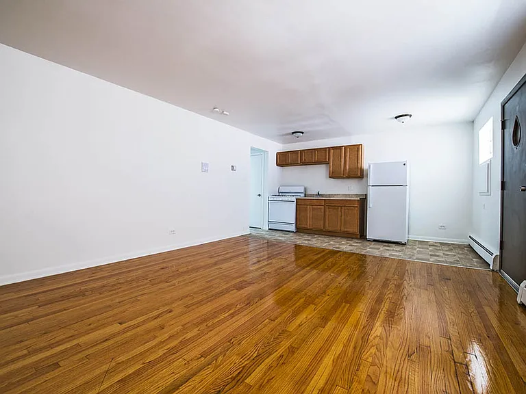 8751 S Cottage Grove Chicago, IL 60619 — Photo 20