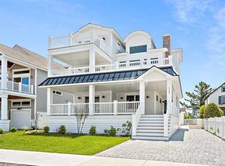 254 6th St, Avalon, NJ 08202