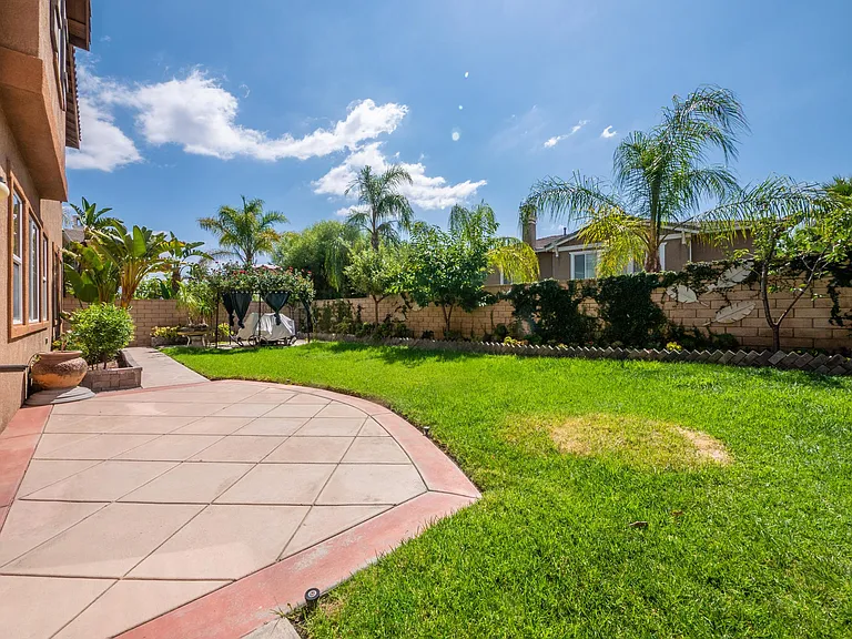 8859 Gentle Wind Dr — Photo 6