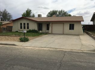 3811 Country Club Dr, Farmington, NM 87402