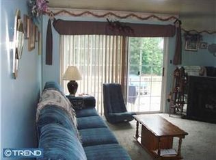 352B Delancey Pl #104, Mount Laurel, NJ 08054