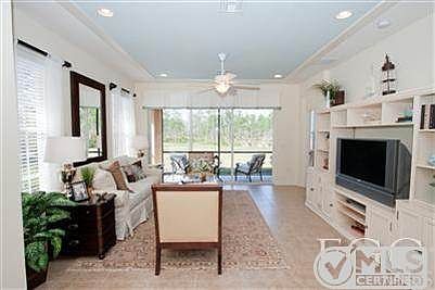 4th image of 9906 Palmarrosa Way