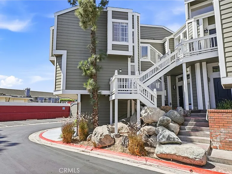 810 Wesleyan Bay #36 — Photo 1
