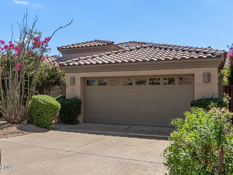 7979 E Princess Dr #15 — Photo 2