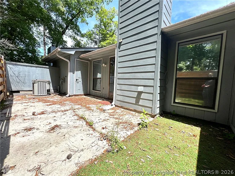 2105 Wexford Oaks Ct — Photo 33