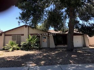 1310 Labrador Dr, Las Vegas, NV 89142