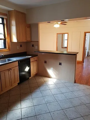 Rented by Modern Spaces | media 12