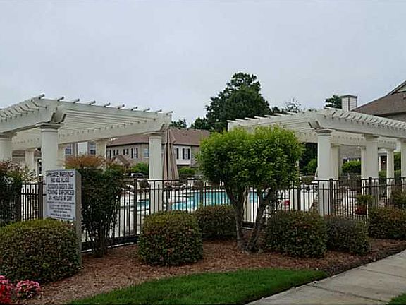 3rd image of 2316 Wessington Dr