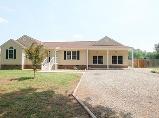 9309 Davenport Rd, Gloucester, VA 23061