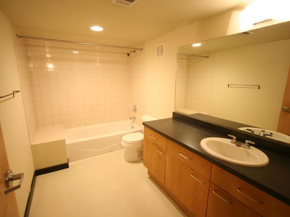 albuquerque-new-mexico-71841142 picture