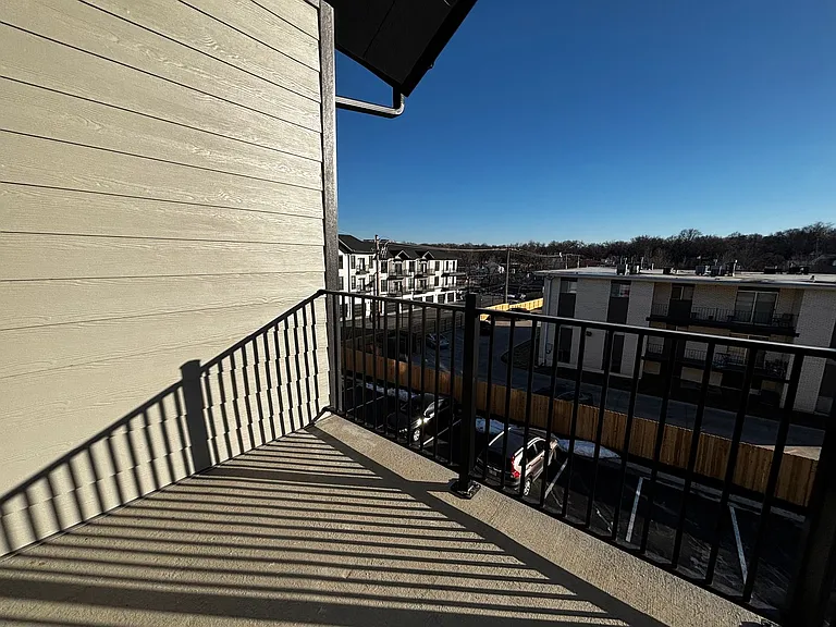 5808 Nall Ave — Photo 32