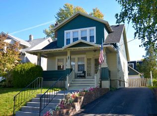 2512 Lavin Ct, Troy, NY 12180