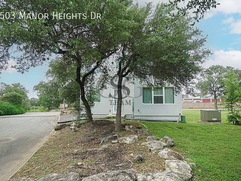 2503 Manor Heights Dr — Photo 27