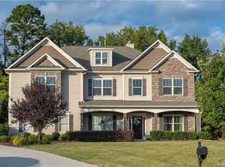 5000 Avington Ct, Waxhaw, NC 28173