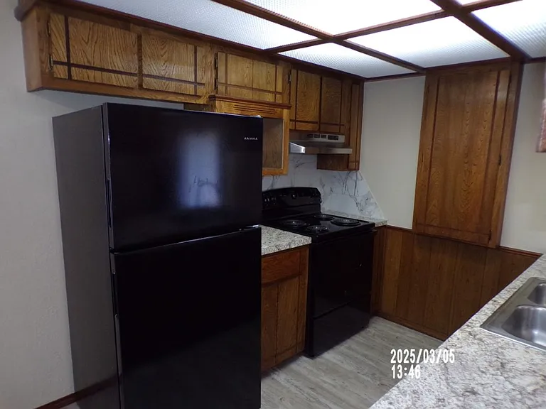 4008 NW Ozmun Ave #A — Photo 10