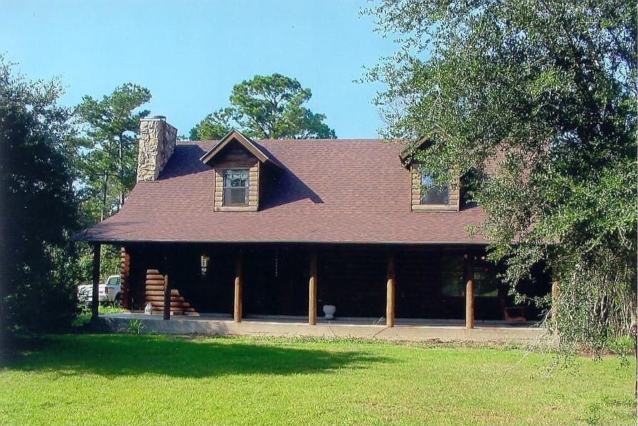 Beautiful log home on over 4 acres